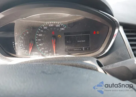 2017 Chevrolet Trax Ls z USA, uszkodzony, nr VIN 3GNCJNSBXHL287438